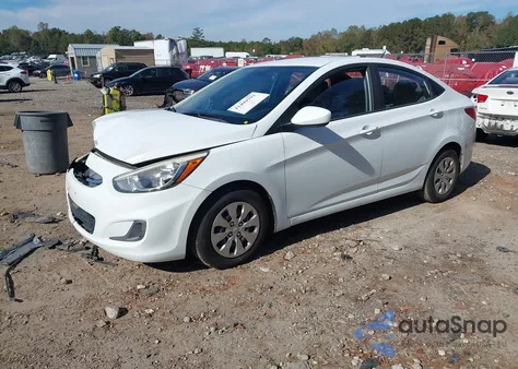 2016 Hyundai Accent Se z USA, uszkodzony, nr VIN KMHCT4AE3GU111615